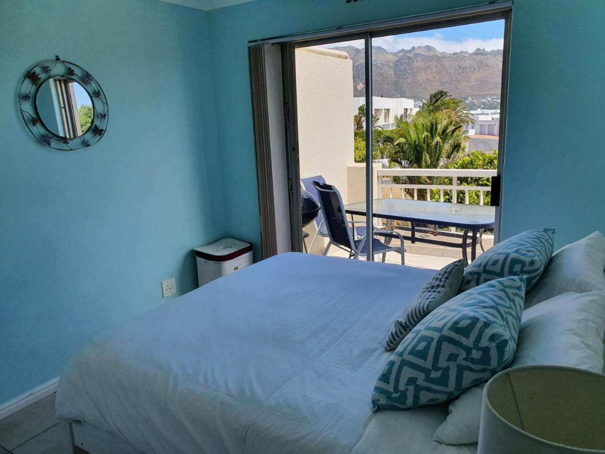 Sea And Mountain View Apartment Gordonʼs Bay エクステリア 写真