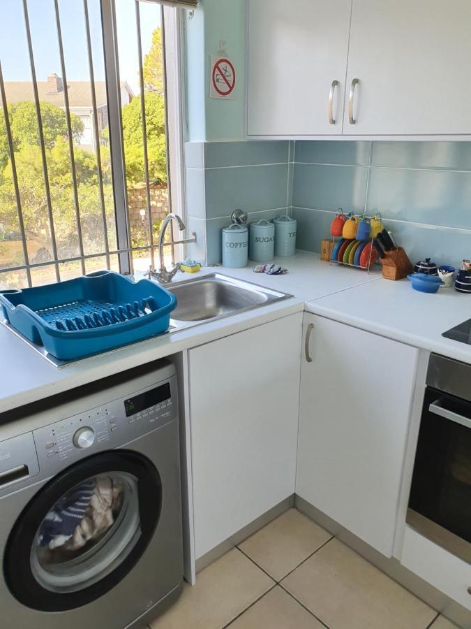 Sea And Mountain View Apartment Gordonʼs Bay エクステリア 写真