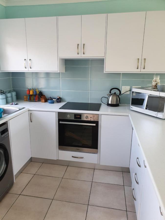 Sea And Mountain View Apartment Gordonʼs Bay エクステリア 写真